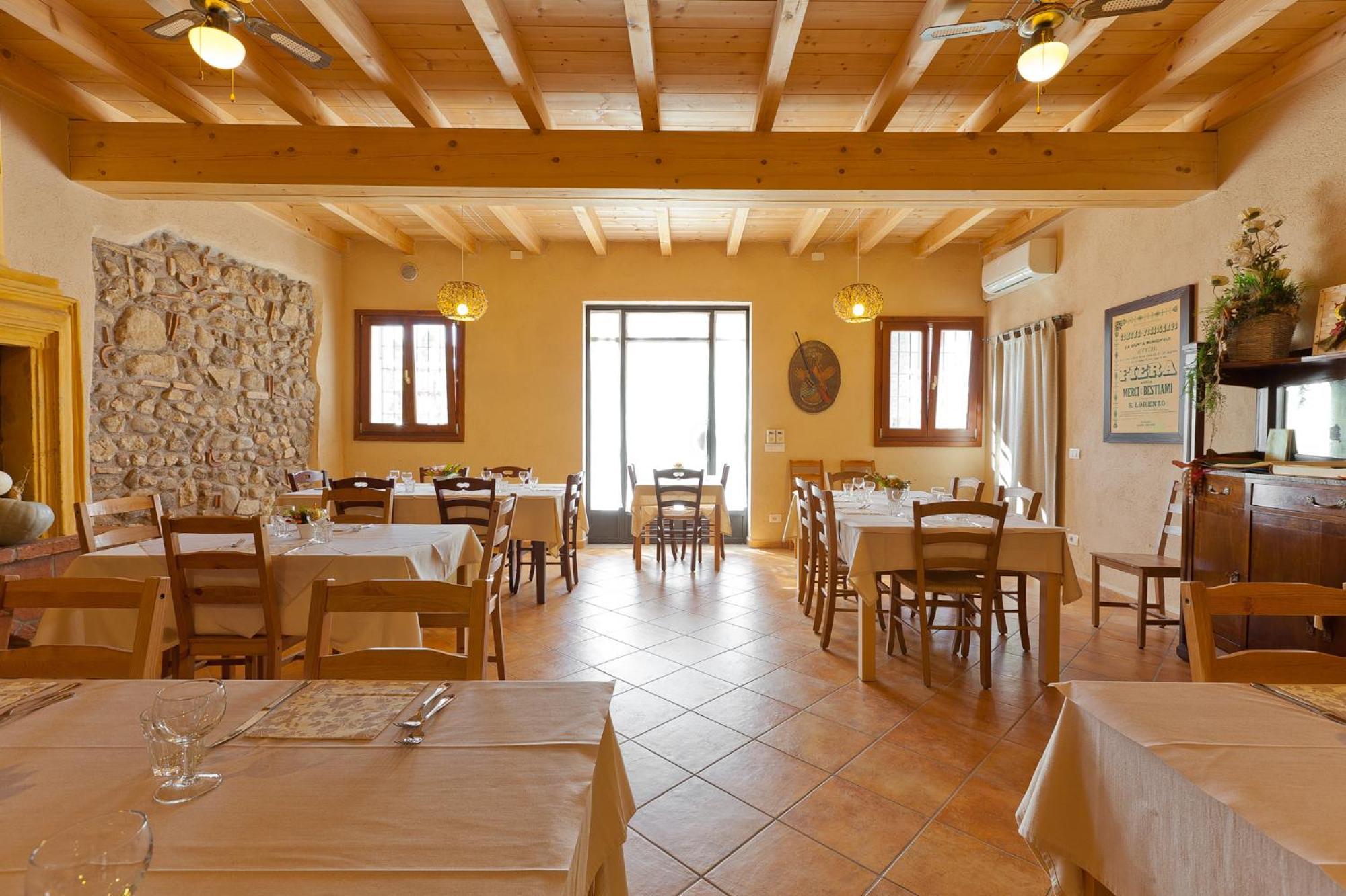 Agriturismo Con Cucina Tipica Nuova Scardua Cavriana Exteriör bild