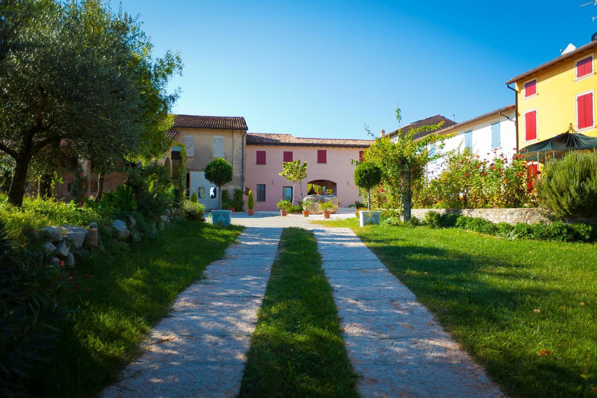 Agriturismo Con Cucina Tipica Nuova Scardua Cavriana Exteriör bild